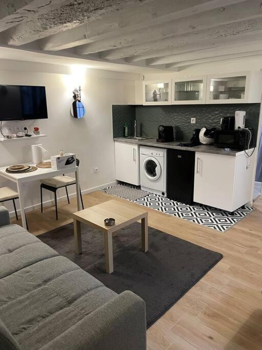 Appartement Confortable - Opera - Place De La Madeleine - Saint Martin - 4 Pers Париж Екстериор снимка